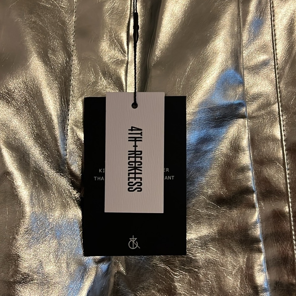 4th + Reckless SILVER METALLIC FAUX LEATHER TROUSER Small NWT - Picture 6 of 10